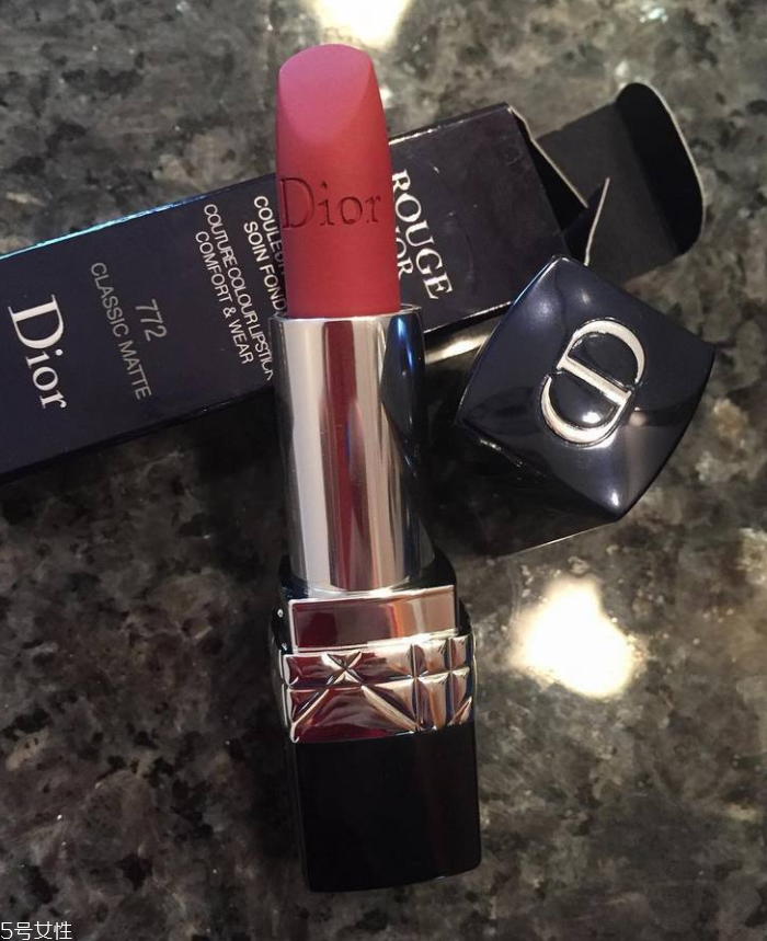 �ϰ�772��ʲô��ɫ ն������õ��ɫ